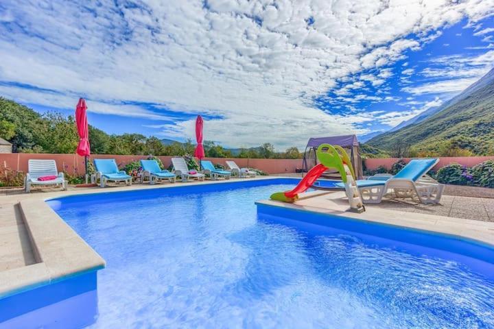 Holiday Home Perunika Zezevica Екстер'єр фото